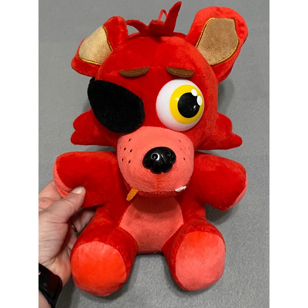 Five Nights at Freddys Foxy Plush 10 Inch Red Pirate Fox Good Stuff 2016 FNAF